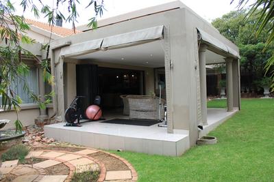 Guest House For Sale in Edenvale, Edenvale