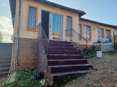 House For Sale in Clayville, Midrand
