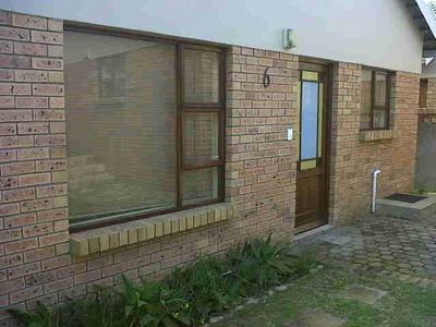 House For Sale in Heiderand, Mossel Bay