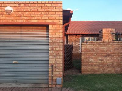 Cluster House For Rent in Birchleigh, Kempton Park