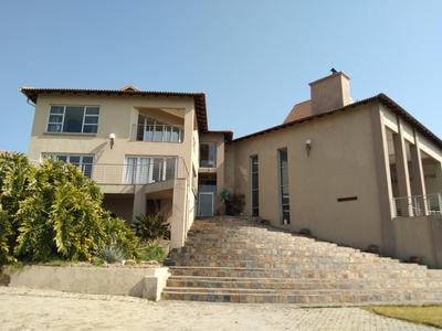 House For Sale in Oranjeville, Oranjeville