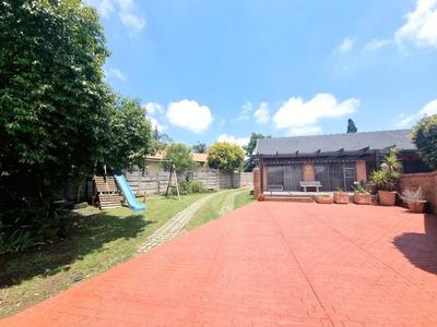 House For Sale in Birchleigh North, Kempton Park