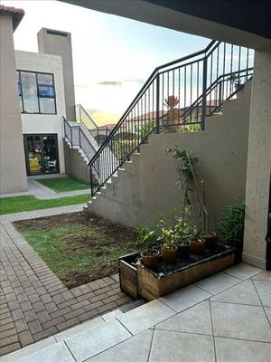Townhouse For Sale in Goedeburg, Benoni