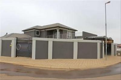 House For Sale in Alliance, Benoni