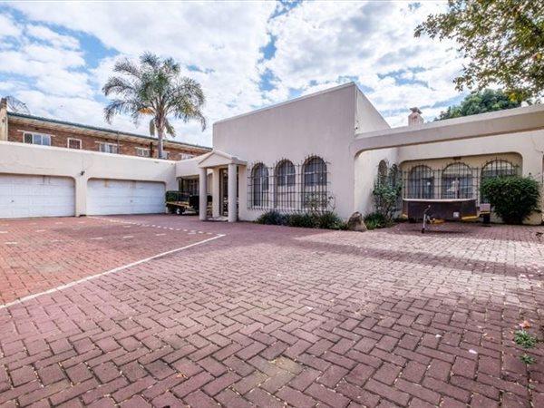 House For Sale in Kempton Park, Kempton Park