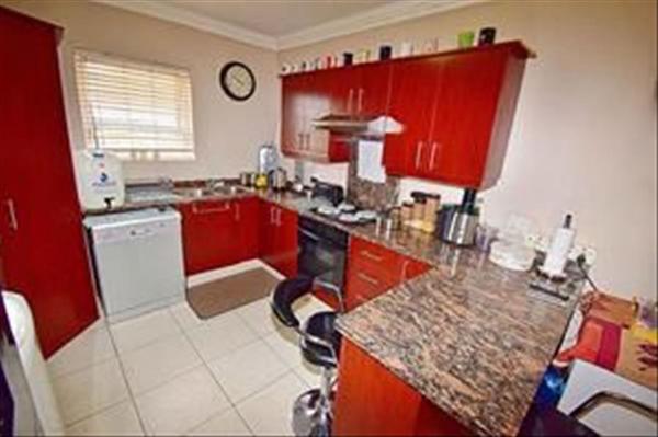 Apartment / Flat For Sale in Morehill, Benoni