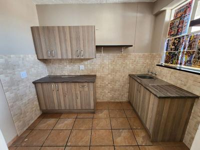 Apartment / Flat For Sale in Kempton Park, Kempton Park