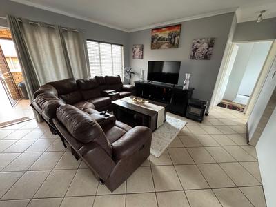 Townhouse For Sale in Glen Marais, Kempton Park