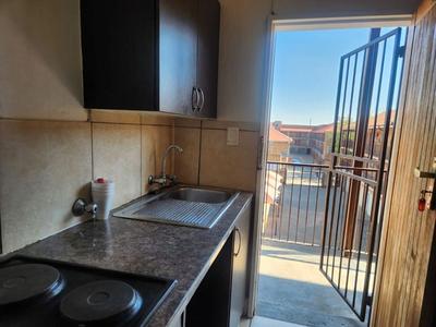 Apartment / Flat For Sale in Kempton Park, Kempton Park