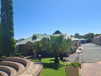 Apartment / Flat For Sale in Terenure, Kempton Park