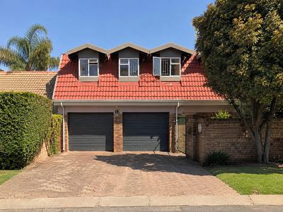 House For Sale in Rooihuiskraal, Centurion