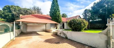 House For Sale in Birchleigh, Kempton Park