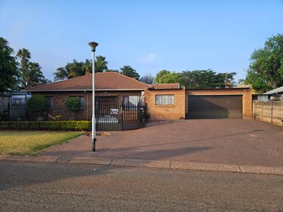 House For Sale in Montana Park, Pretoria