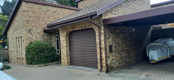Simplex For Sale in Glen Marais, Kempton Park