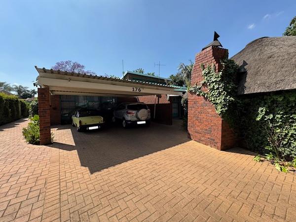 House For Sale in Edleen, Kempton Park