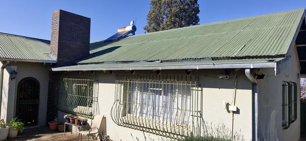 House For Sale in Selwyn, Roodepoort